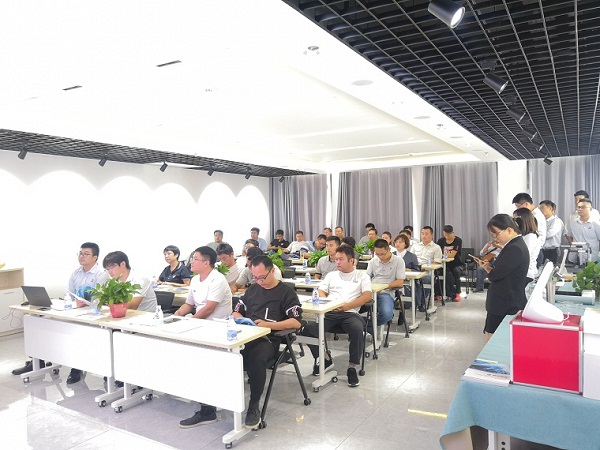 钉钉推广会圆满结束